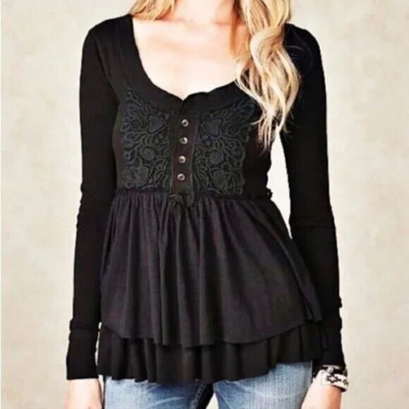 Free People Tops - RARE Free People Black Babydoll Henley Waffle Thermal Top - Crochet detail - XS